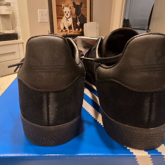 adidas Originals Gazelle Triple Black CQ2809 Men’s US Size 10 Shoes Trainers NEW - Picture 8 of 11